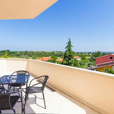 Apartments Villa Yoyo Štinjan Exterior foto
