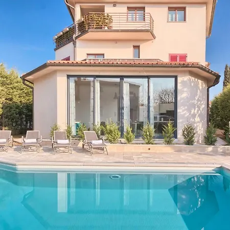 Apartments Villa Yoyo Štinjan Exterior foto