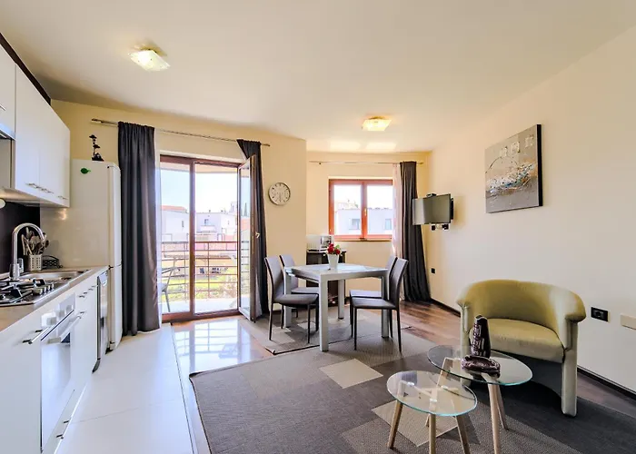 Apartments Villa Yoyo