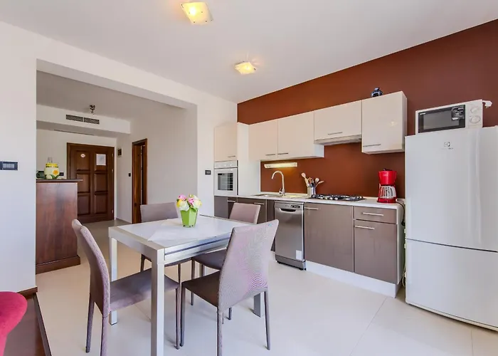 Apartments Villa Yoyo