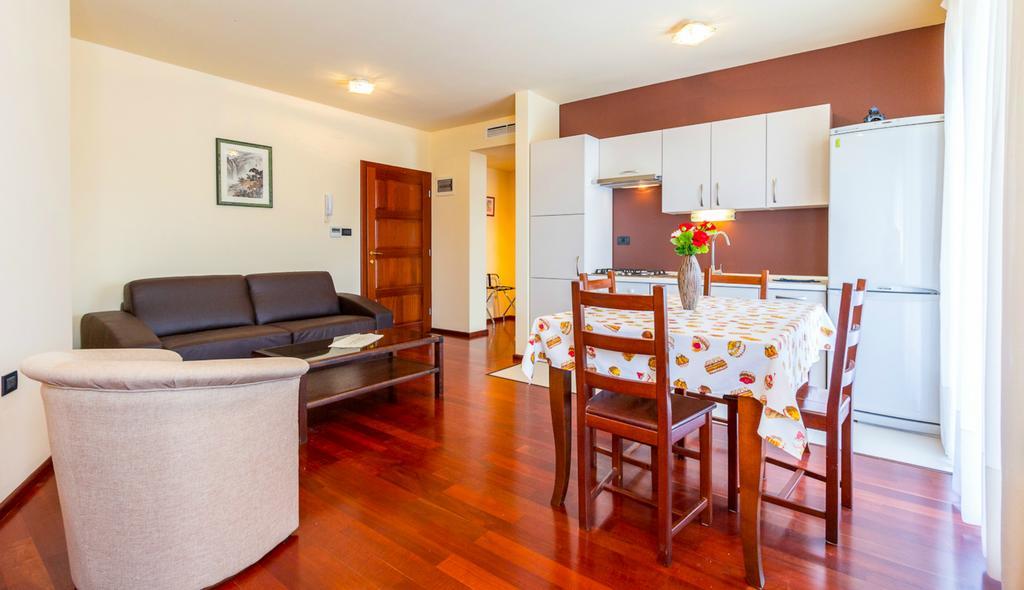 Yoyo Apartman *